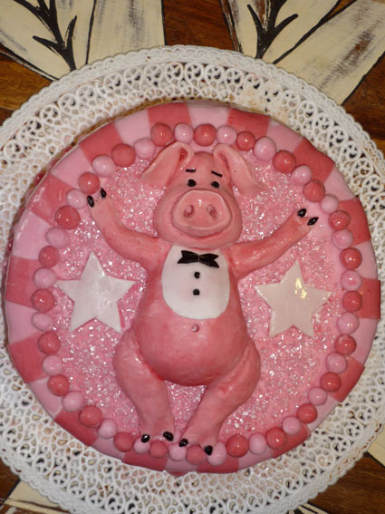 funny-real-pig-cake-22