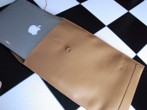 MacBook Air用本皮ケース